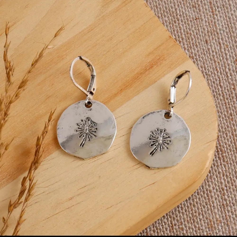 Vintage Zinc Alloy Drop Earrings
